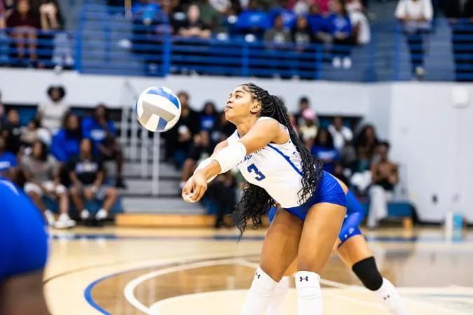 Late Rally Falls Short as Fayetteville State Drops Match to Livingstone