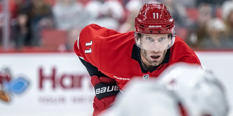 Hurricanes' Staal out 1-2 months with calf injury