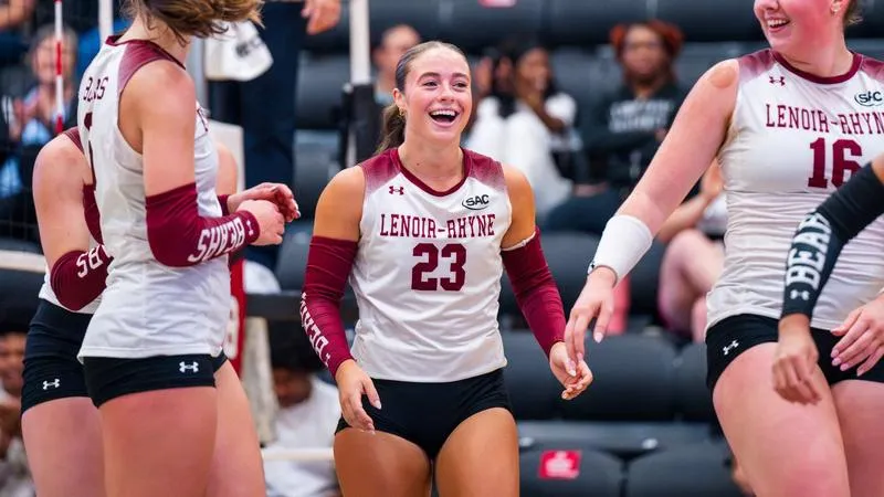 Volleyball to open Homecoming with Play for Ace game