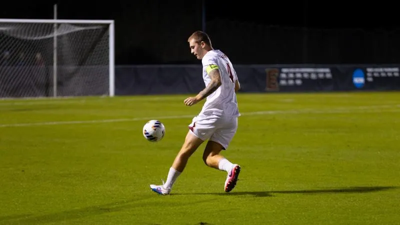 Elon Pushes Unbeaten Streak To Ten