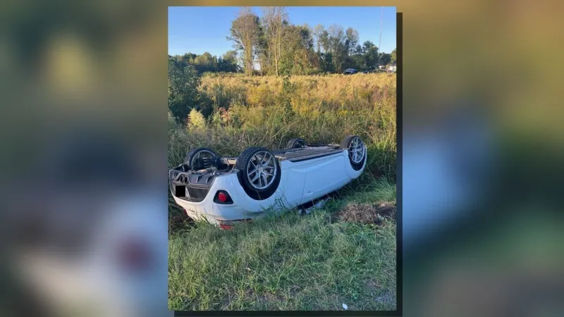 Two evaluated after rollover crash in Greene County