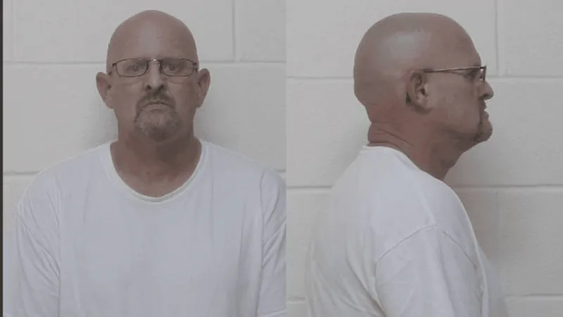New Bern man charged after deputies say he fled child support warrant stop