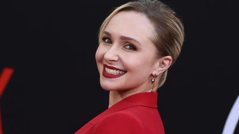911 audio: Frantic scene details Hayden Panettiere's death in S.C. apartment