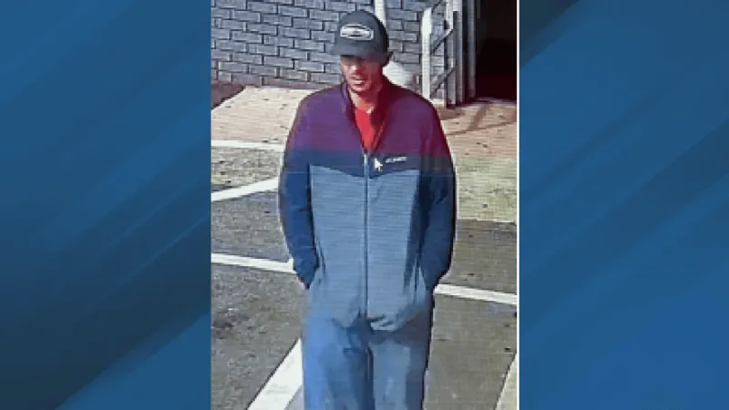 Carteret County deputies seek help identifying man in Newport larceny