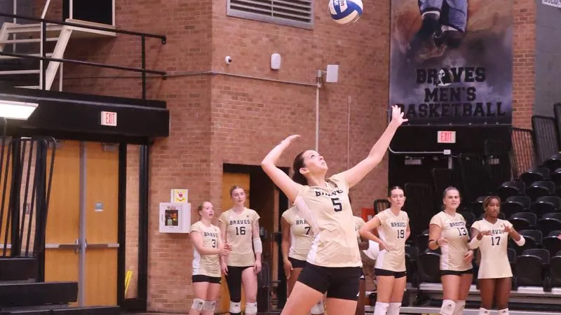Volleyball Holds Off North Greenville In Five Sets