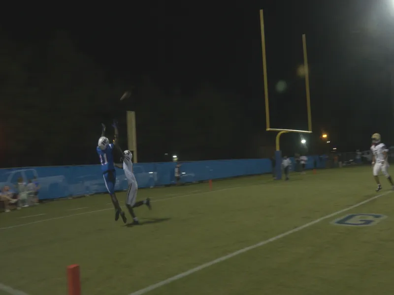 Whiteville remains undefeated with 31-22 win over Fairmont
