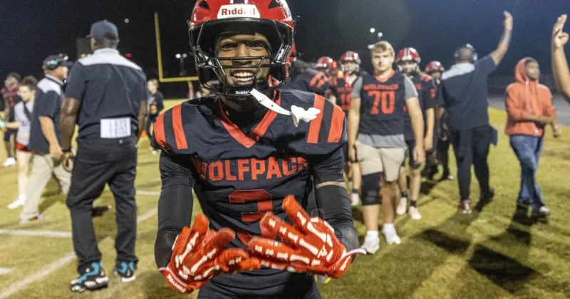 High School football scores for Week 9