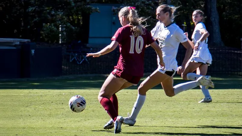 Elon Notches CAA Win Against William & Mary