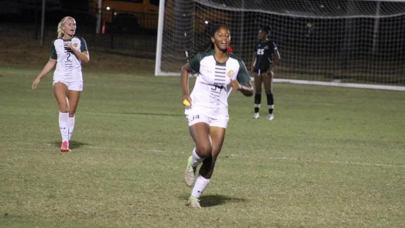 Three-Goal Outburst Powers Monarchs Past Shaw