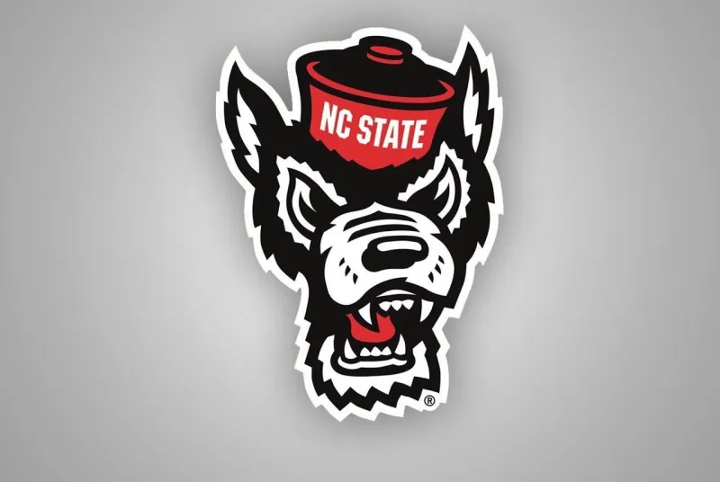 Former NC State football coach, longtime Florida State assistant Chuck Amato dies at 80