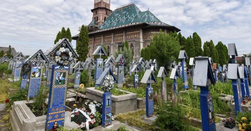 Rick Steves' Europe: Bone voyage: Exploring Europe's cemeteries and crypts