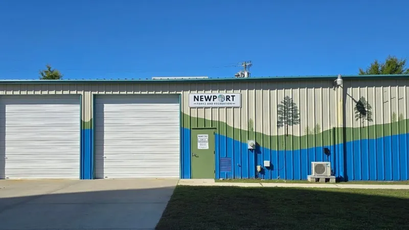 Newport Parks & Recreation moves offices to former Pig Cookin' Contest building