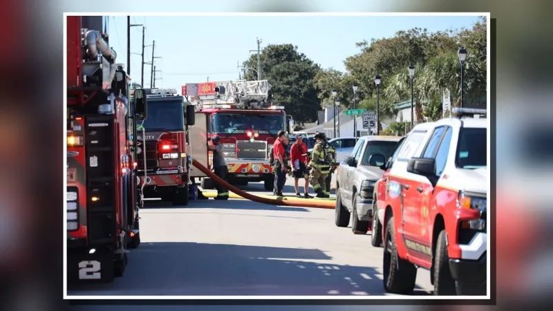 Kitchen grease fire in Morehead City contained in 6 minutes; two adults and dog safe