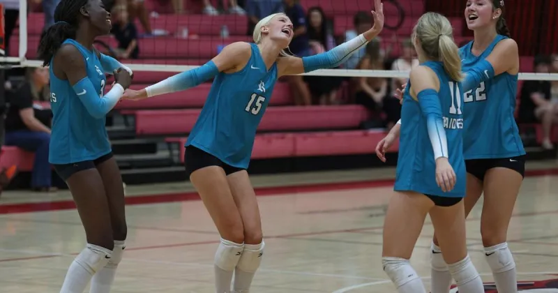 NCHSAA volleyball state tournament: Oak Grove, Reagan, West Forsyth advance to third round