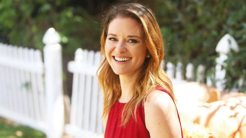 'Grey's Anatomy' star Sarah Drew reveals pastor father's advice that transformed her life