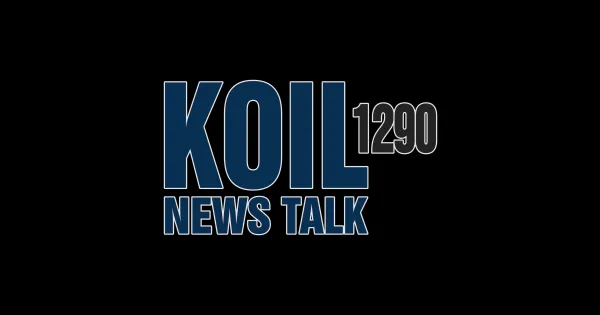 Trump accuses Democrats of taking U.S. nat'l security 'hostage' over impasse regarding renewal of FISA's Section 702