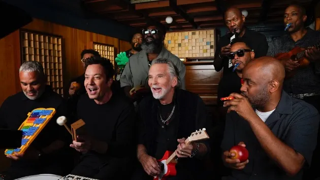 Kenny Loggins stops by 'The Tonight Show' to play a medley of hits on classroom instruments