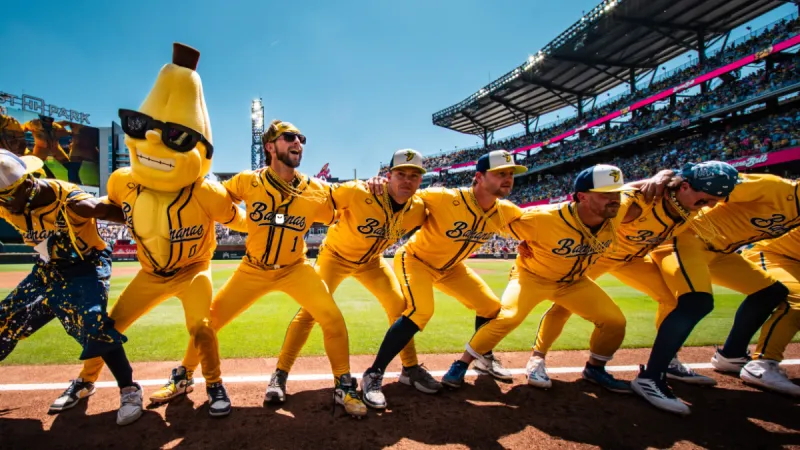 Banana Ball Stars Meet Fans Thursday in South Lincoln