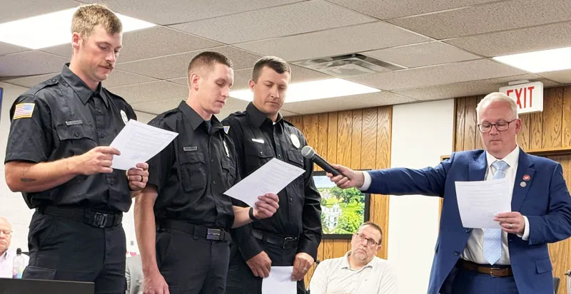 New firefighters make pledge