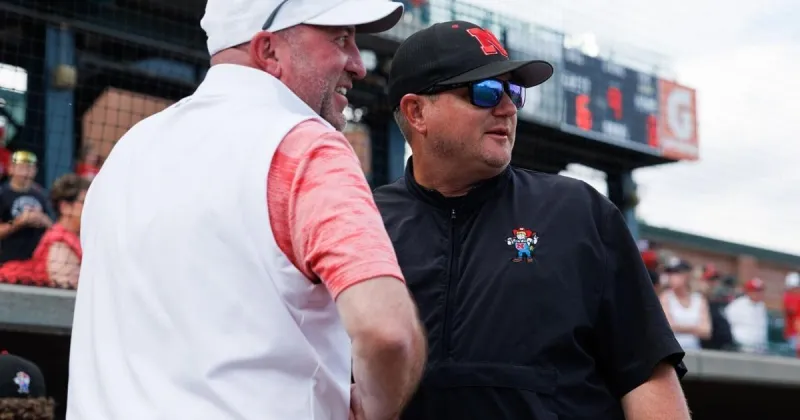 Nebraska baseball coach Will Bolt gets new contract, 30% raise; assistants get extensions