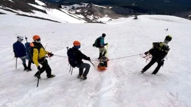 Woman rescued after surviving 1,500-foot drop during Mt. Shasta climb