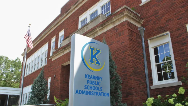 Kearney school board reviews parent, Title I engagement policies