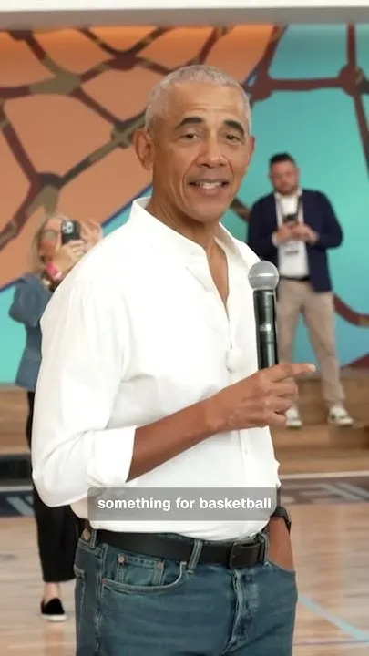 Obama Welcomes WNBA All-Stars to His New Presidential Center in Chicago (Video)