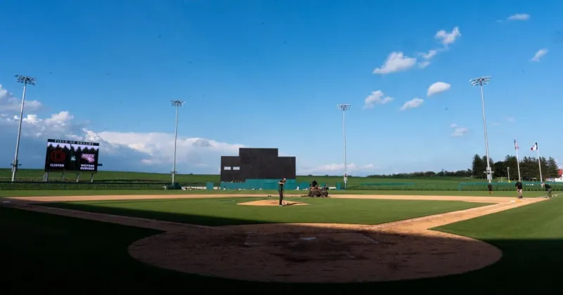 Field of Dreams MLB game returns to Iowa on Aug. 13