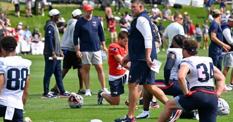 Ranking 10 NFL coaches on hot seat. Nick Sirianni, Mike Vrabel absurd choices?