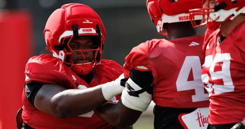 'Functional front four': Sam McKewon's early Nebraska football training camp impressions