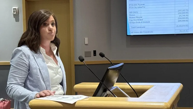 Berlie gives presentation to City Council about LB840 Economic Development Program