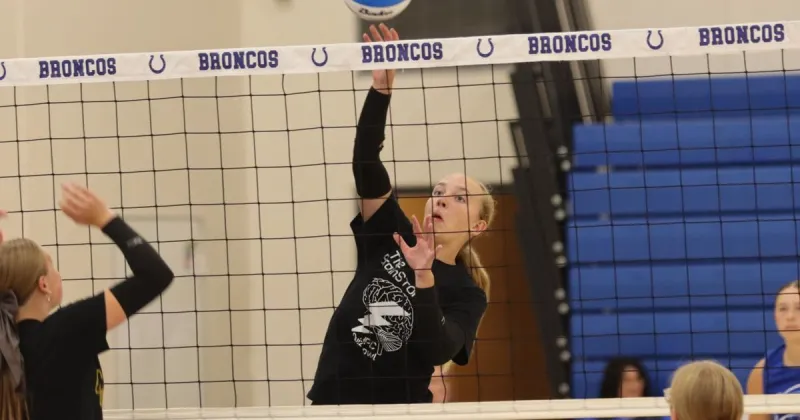 Storm blend youth, experience on volleyball court
