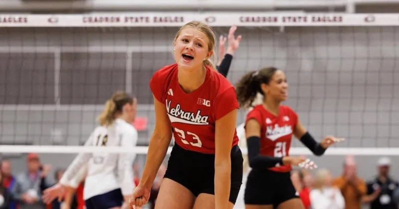 'Now anyone can play': With redshirts gone, Nebraska volleyball frosh aiming for court time