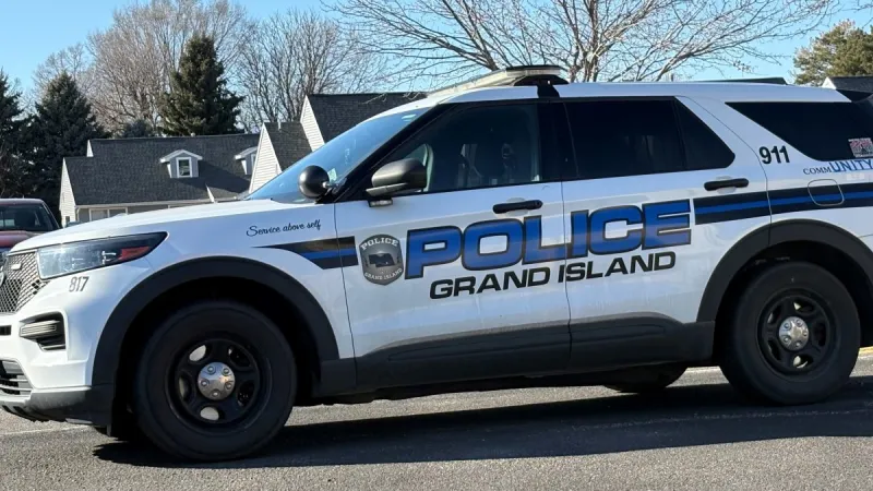 Elderly G.I. woman reports jewelry stolen from consignment business downtown