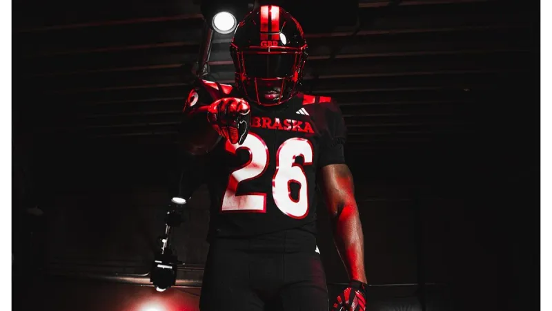 Huskers to wear black uniforms Oct. 31 vs. Washington