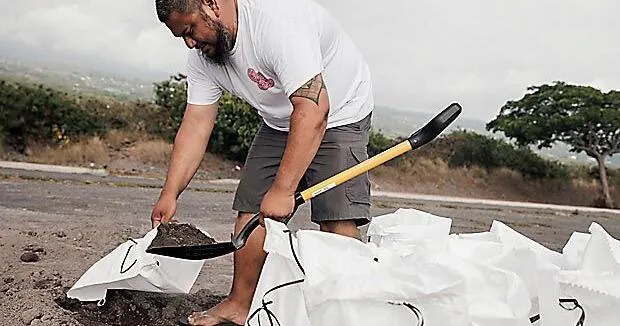 Hawaii's Big Island lashed by rain and wind as Tropical Storm Lala closes in
