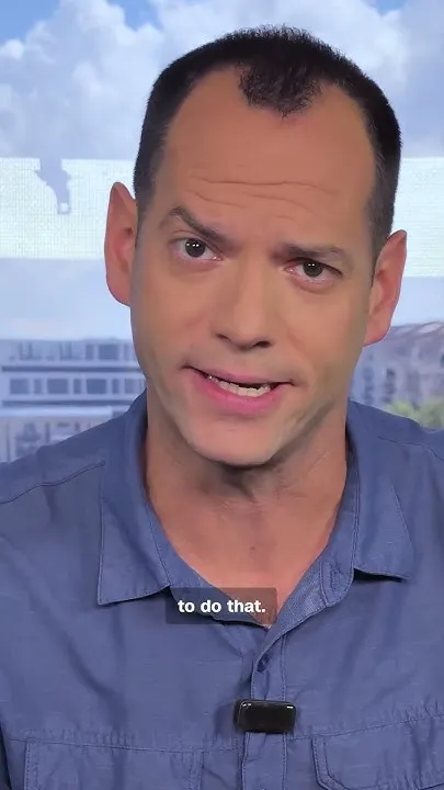 Why Is the NYC Mayor on an Israeli Election Billboard? (Video)