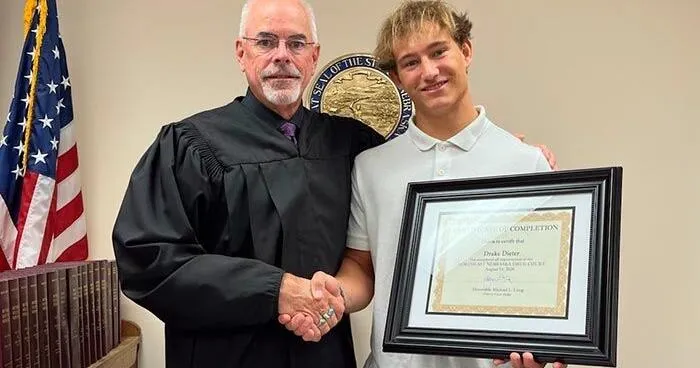 Northeast Nebraska drug court celebrates newest graduate