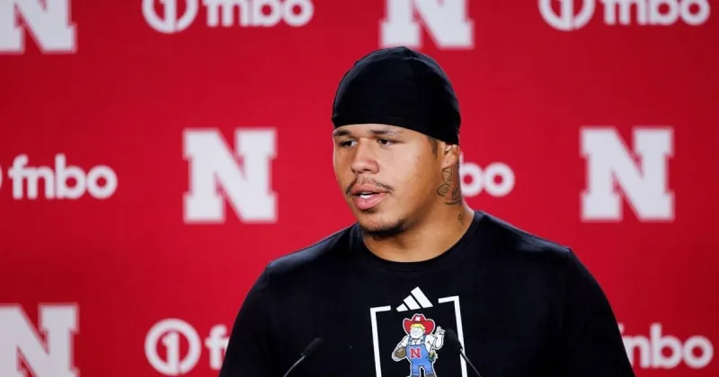 Inside the 'great rapport' between Nebraska ends coach Roy Manning and well-traveled Anthony Jones