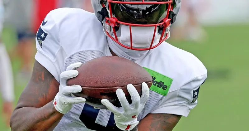 Patriots trade Kayshon Boutte to Texans for young safety, draft pick