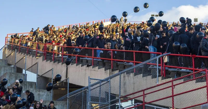 Shatel: Troy Dannen's not worried sellout streak will end. Is it worth saving?
