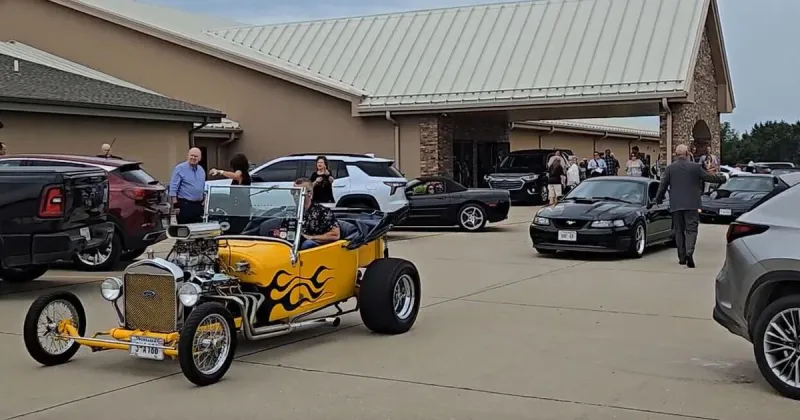 'Old-school car guy' gets rumbling sendoff