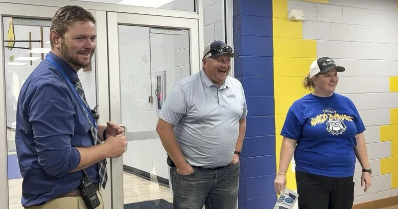 Gering school officials make second pitch for middle school bond