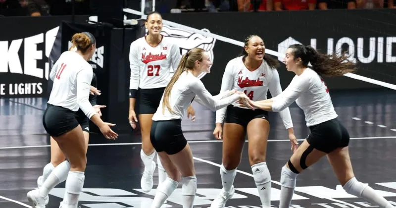 Rust gone, No. 1 Nebraska volleyball routs SMU for Spikes title; Justin Frommer's 3 takes