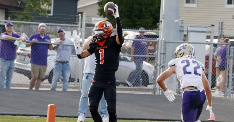 FOOTBALL BRIEF: Lexington wins 100th series matchup over Holdrege, leads series 54-42