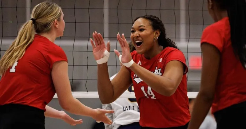Larger role, larger purpose: How Nebraska volleyball's Manaia Ogbechie pursues her passion