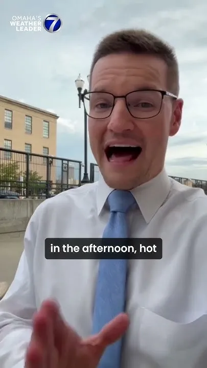 Omaha weather: AM showers possible Monday, staying hot (Video)
