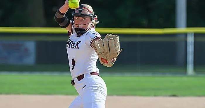 Homers helps Panthers rally past Discoverers