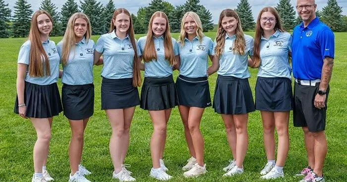 Eagles debut girls golf program