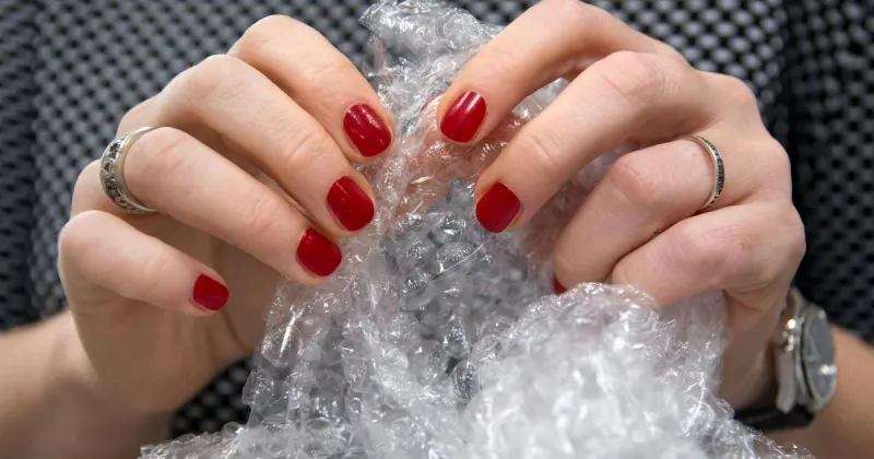 Lori Borgman: Excuse me, but your fingers have gas